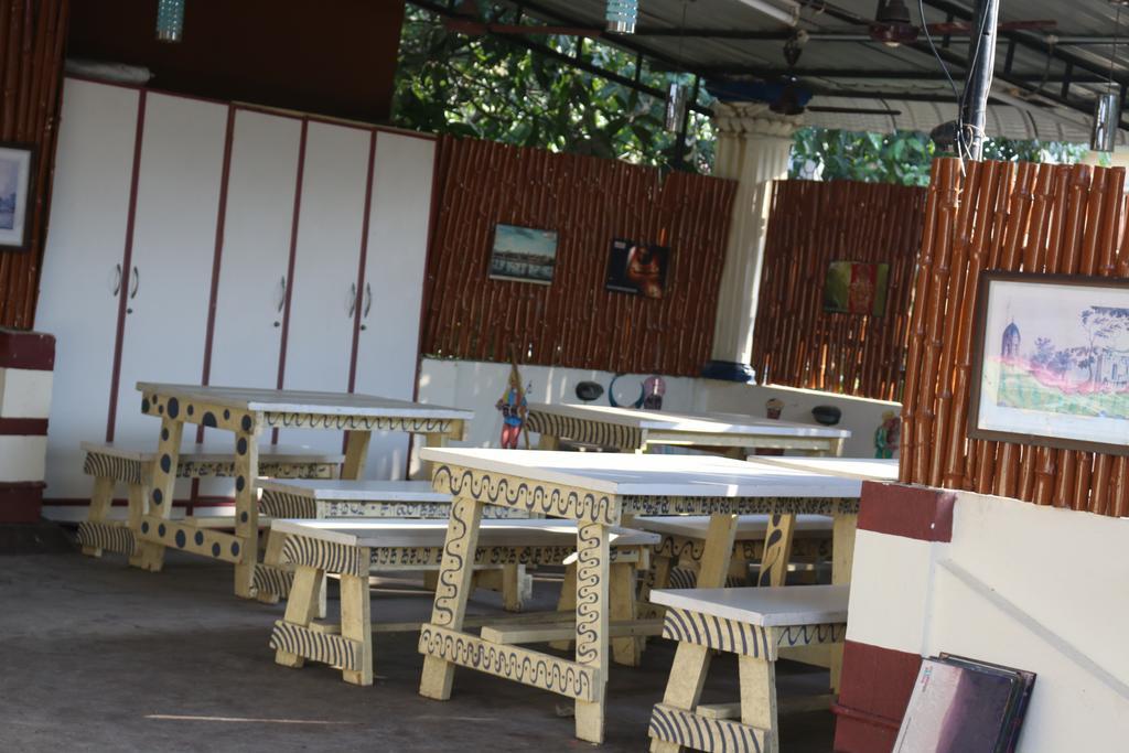 Elements Hostel Chennai Eksteriør bilde