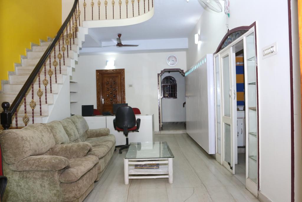 Elements Hostel Chennai Eksteriør bilde